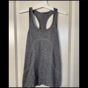 LULULEMON TANK TOP - Size 8